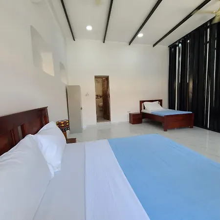 Cube Place Aparthotel
